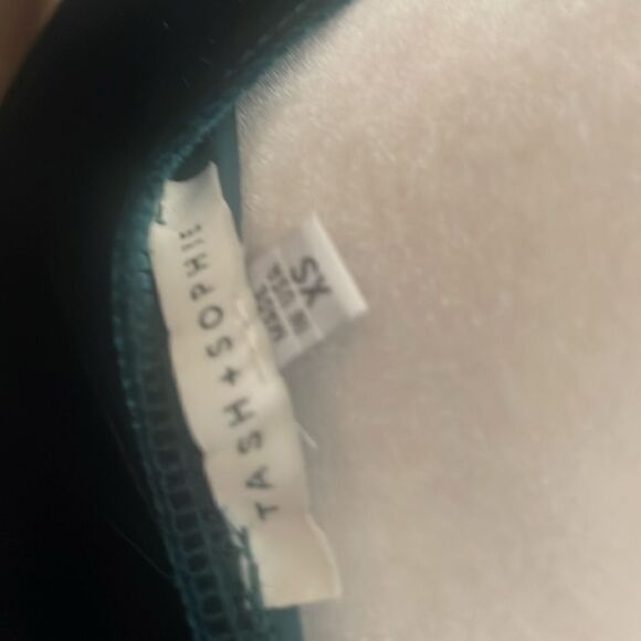 Tash+Sophie Cowl Shirred Velvet Mini Dress XSmall NWOT - Picture 8 of 9